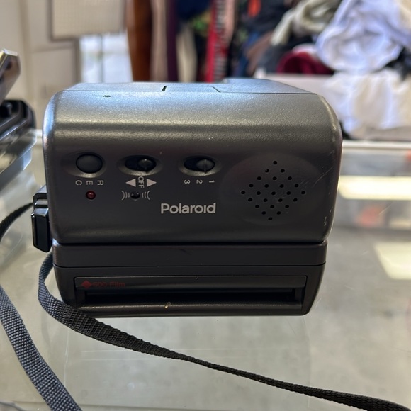 SOLD AT MY STORE Polaroid One Step Talking Camera - Picture 2 of 6